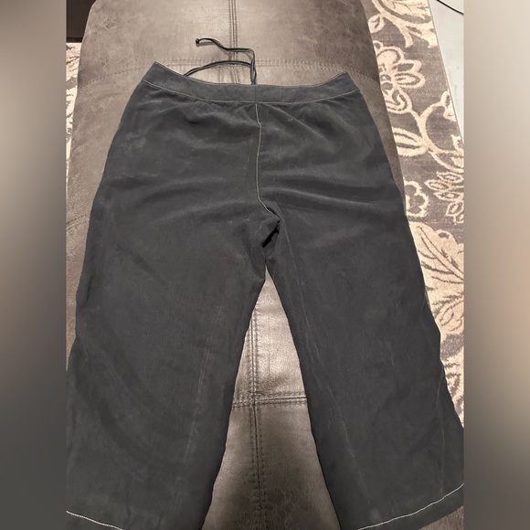 Valerie Stevens petite black linen blend capri pants with drawstring .size PL - Picture 2 of 9
